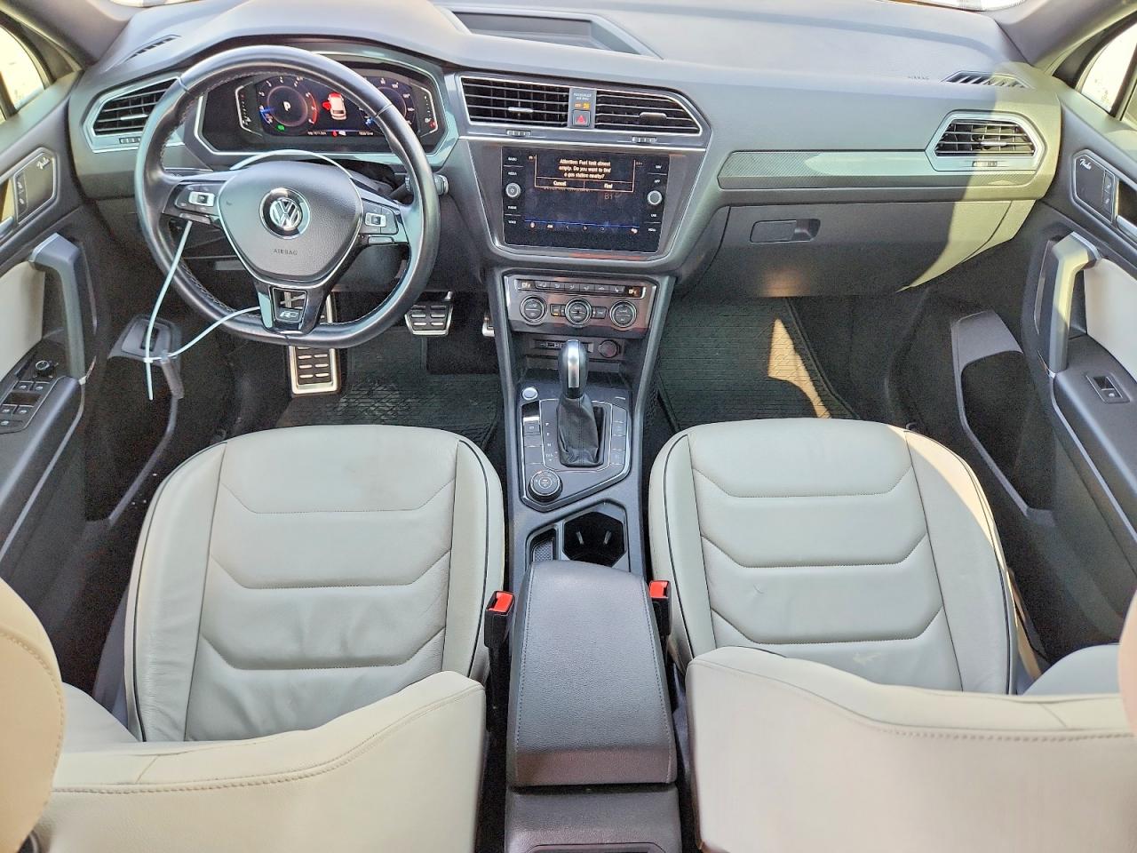 2020 VOLKSWAGEN TIGUAN SEL PREMIUM R-LINE photo 15