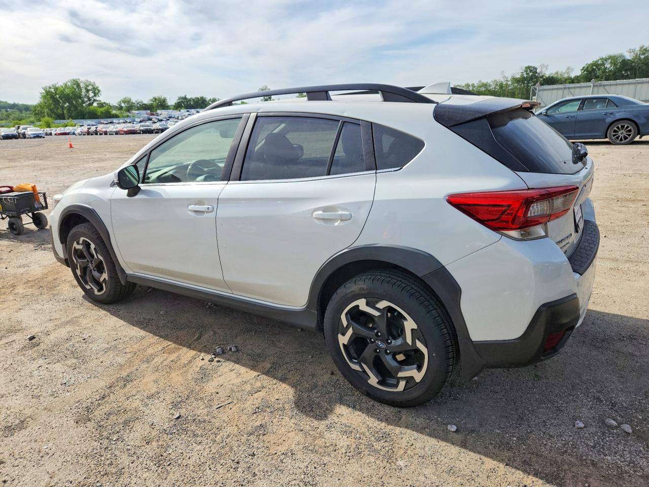 2021 SUBARU CROSSTREK LIMITED photo 4
