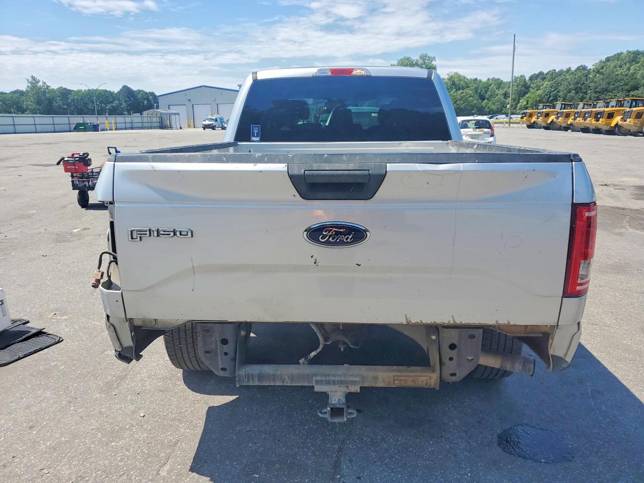 2015 FORD F150 SUPERCREW photo 6