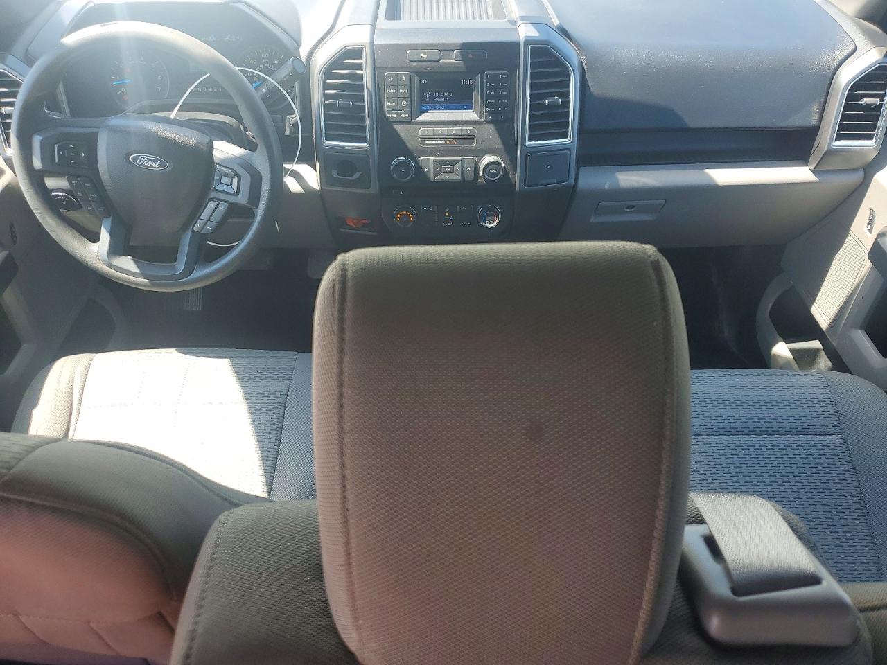 2015 FORD F150 SUPERCREW photo 8