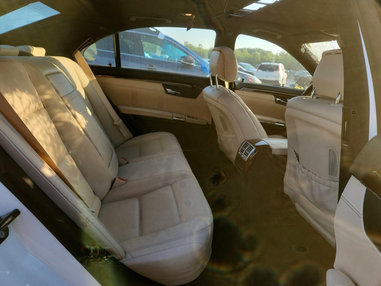 2013 MERCEDES-BENZ S 550 photo 10