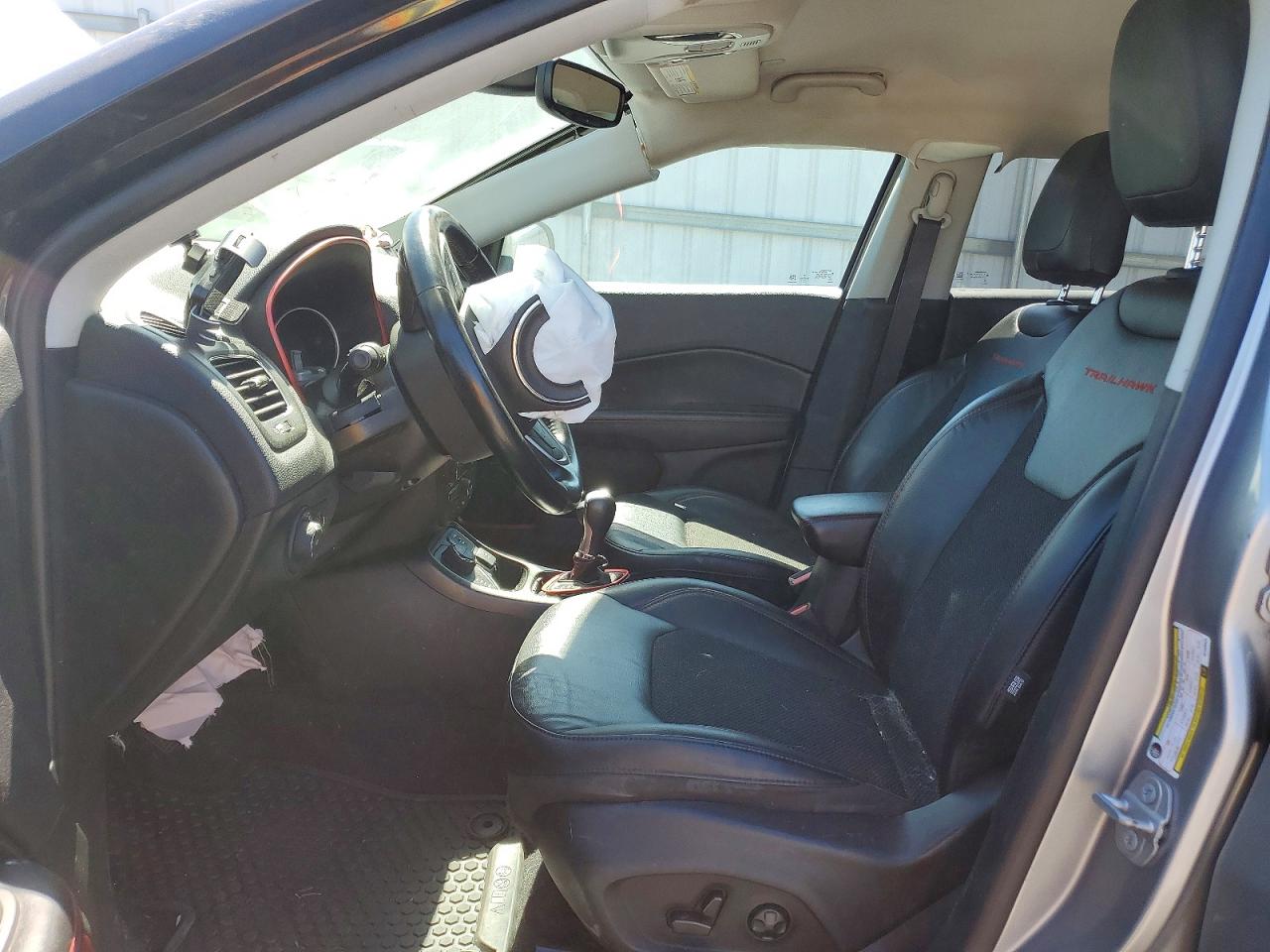 2021 JEEP COMPASS TRAILHAWK photo 7