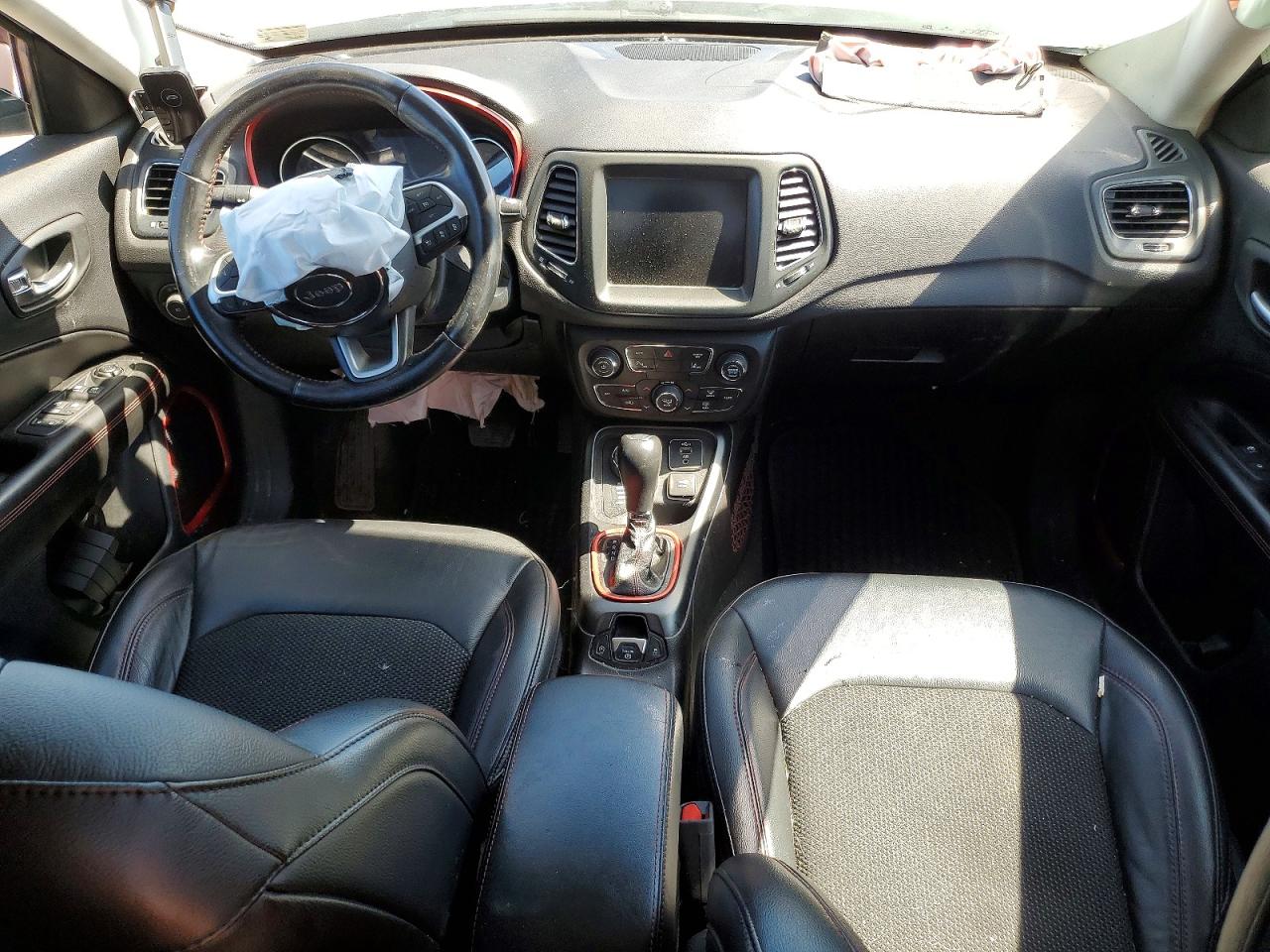2021 JEEP COMPASS TRAILHAWK photo 8