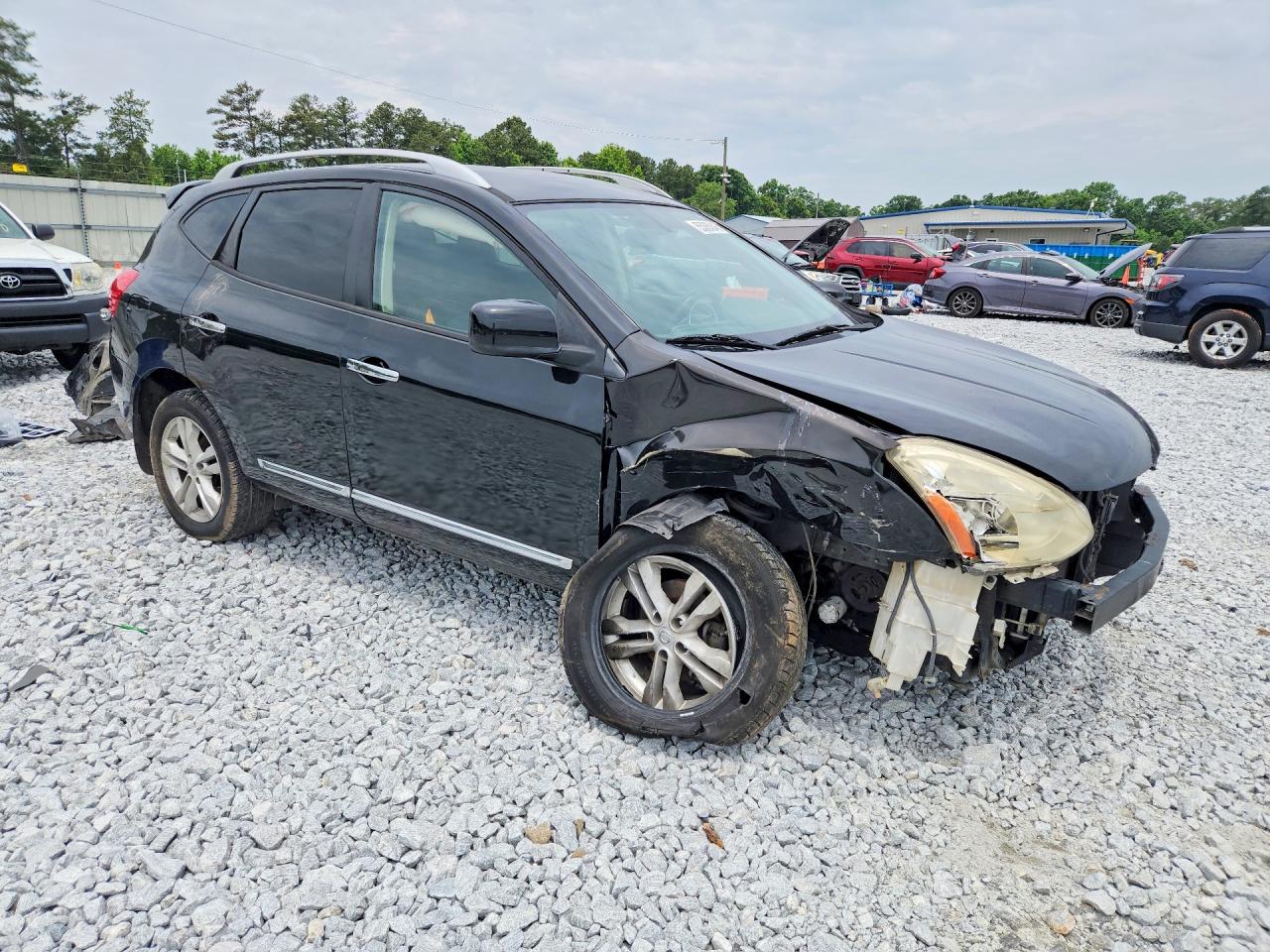 2013 NISSAN ROGUE S photo 4