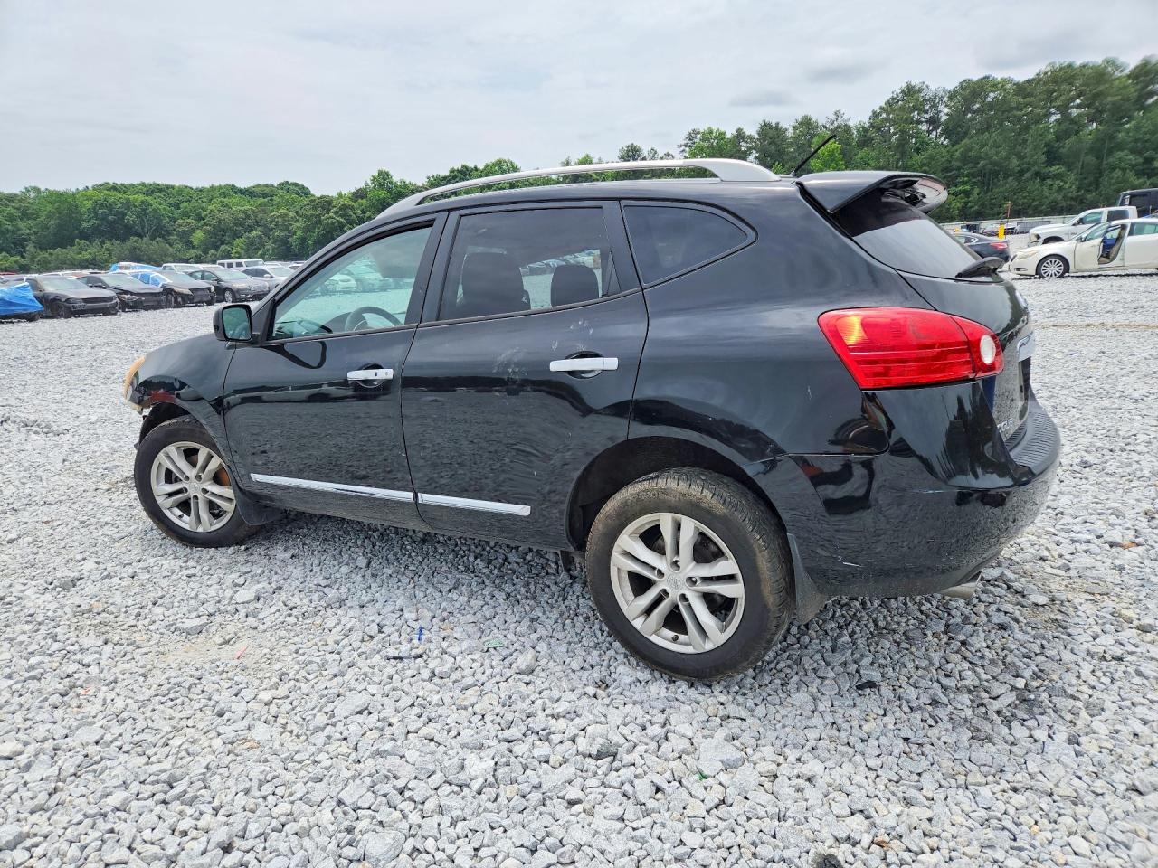 2013 NISSAN ROGUE S photo 2
