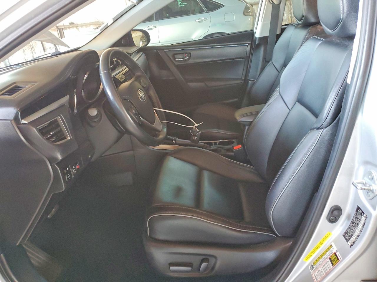2015 TOYOTA COROLLA S PREMIUM photo 13
