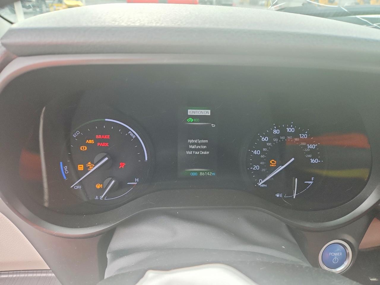 2021 TOYOTA SIENNA LE photo 9