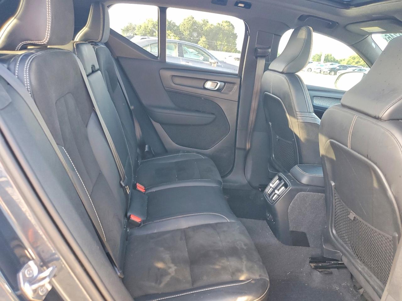 2022 VOLVO XC40 P8 RECHARGE PLUS photo 21