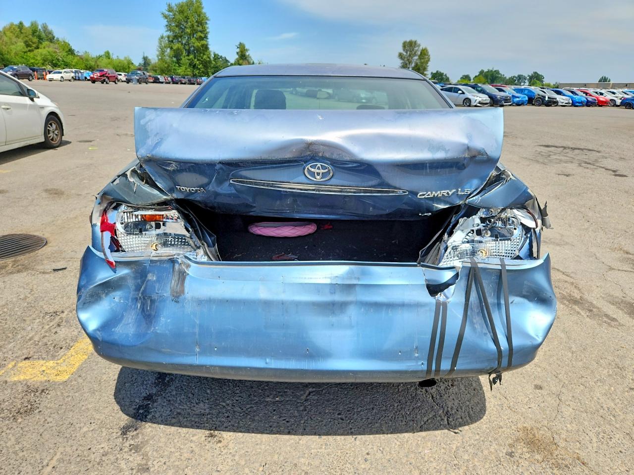 2004 TOYOTA CAMRY LE V6 photo 11
