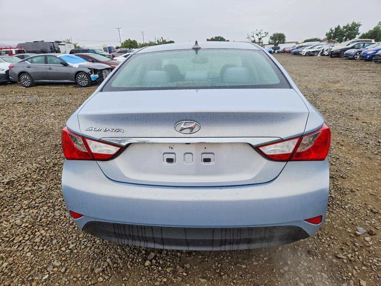 2014 HYUNDAI SONATA GLS photo 16