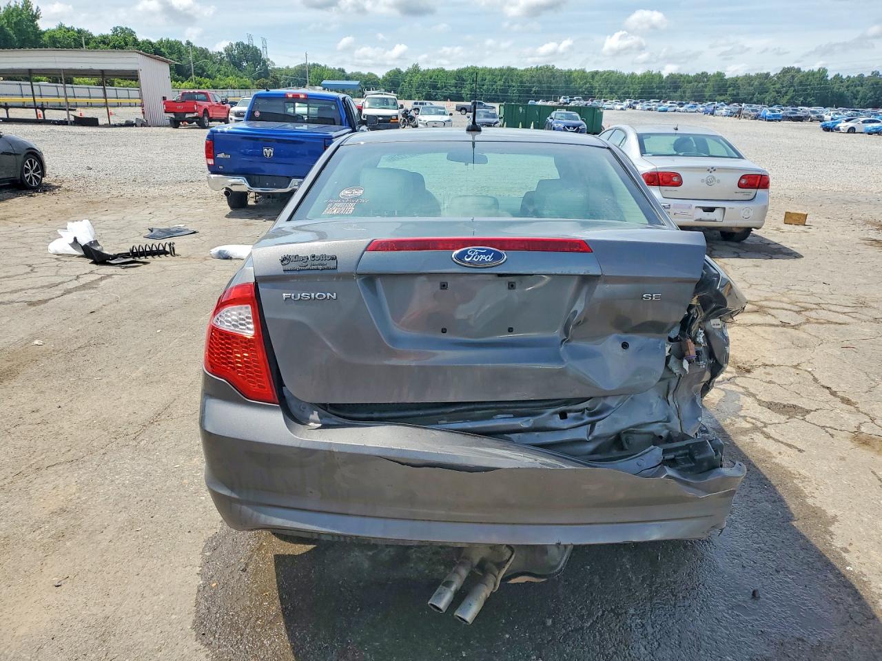 2012 FORD FUSION SE photo 16
