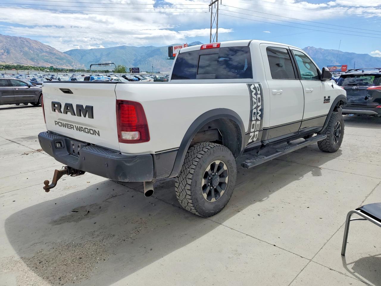 2018 RAM 2500 POWERWAGON photo 5
