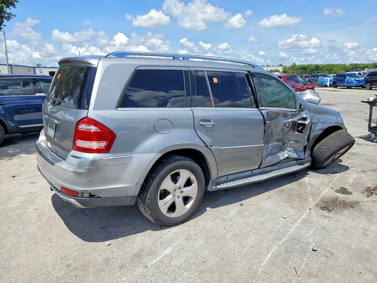 2012 MERCEDES-BENZ GL 450 4MATIC photo 5