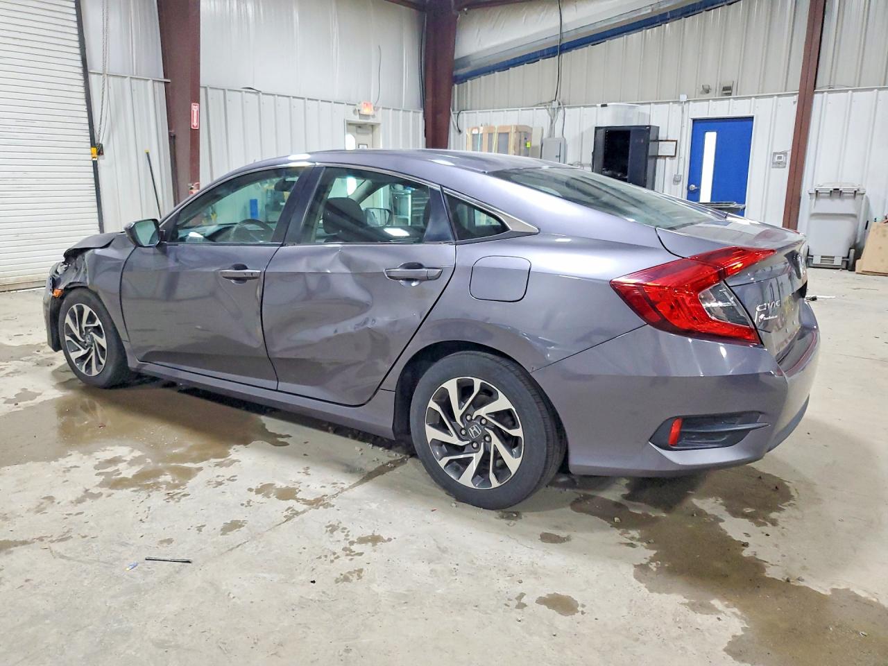 2016 HONDA CIVIC EX photo 3