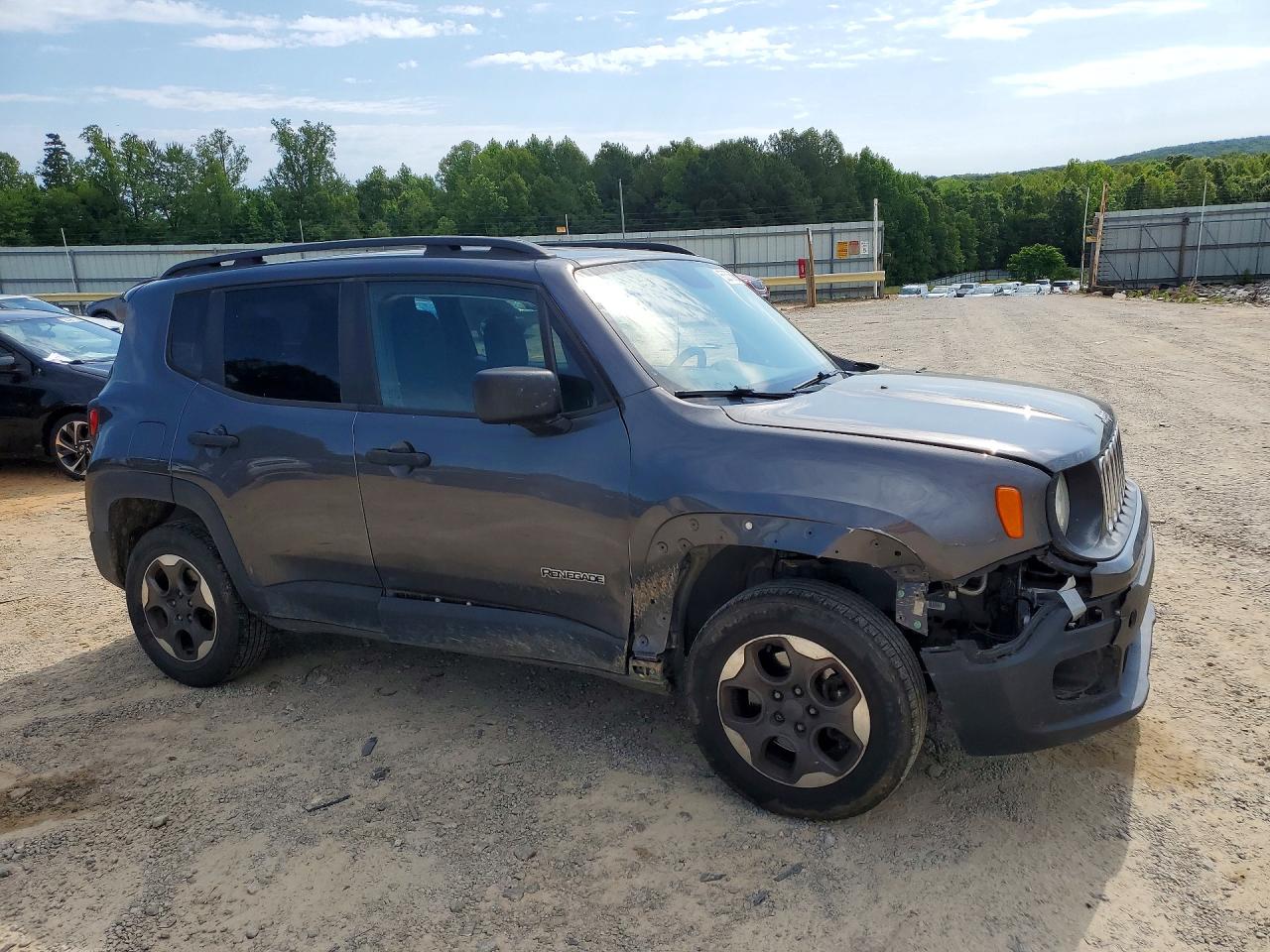 2017 JEEP RENEGADE SPORT photo 4