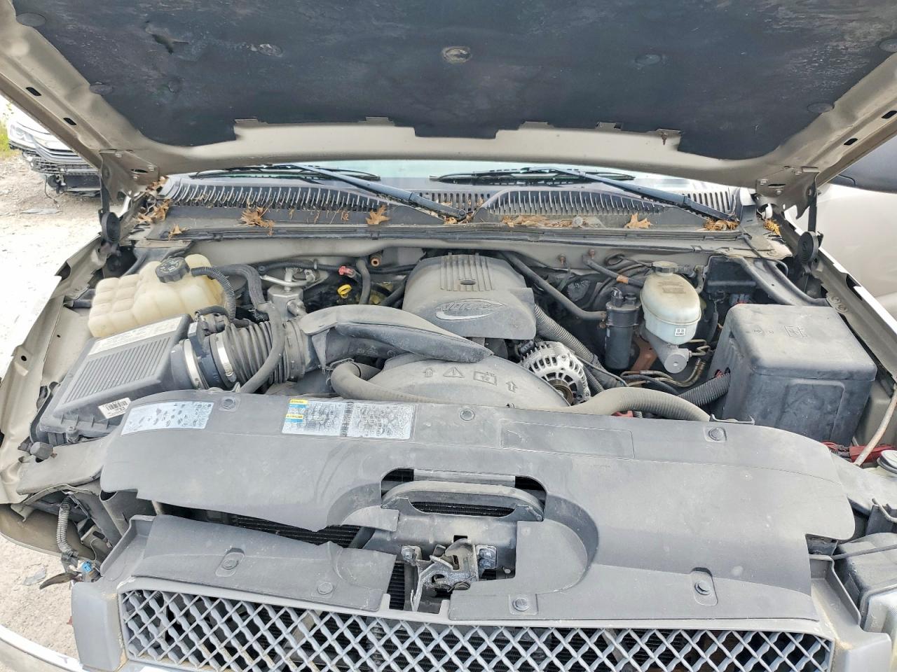 2004 CHEVROLET SILVERADO C1500 photo 21