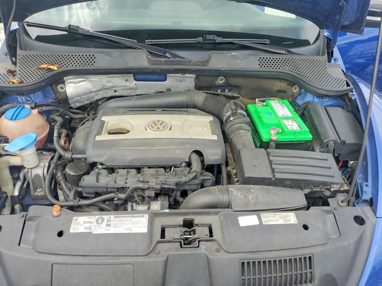 2013 VOLKSWAGEN BEETLE TURBO photo 31