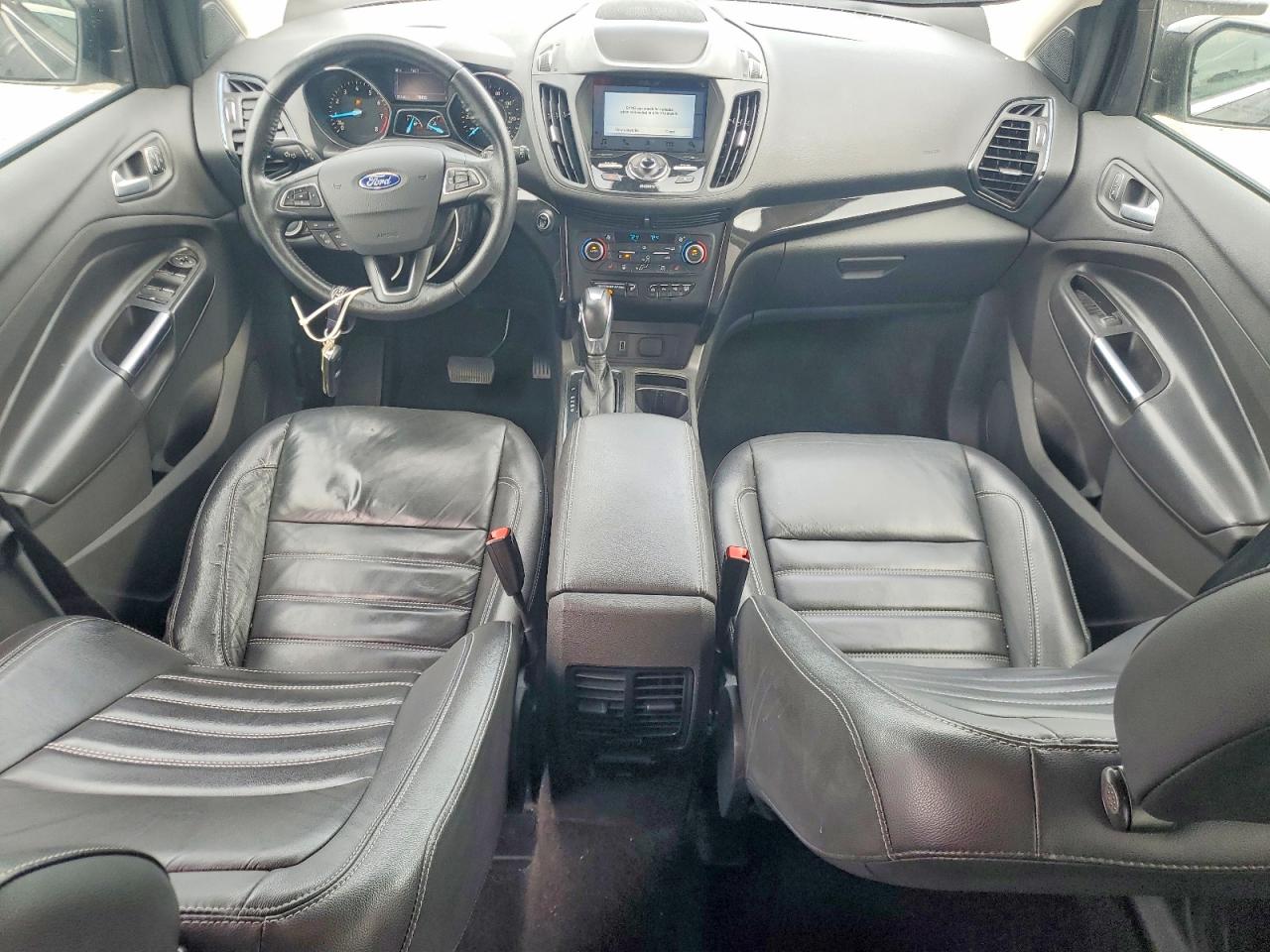 2019 FORD ESCAPE TITANIUM photo 15