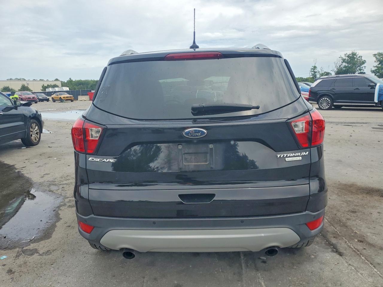 2019 FORD ESCAPE TITANIUM photo 11