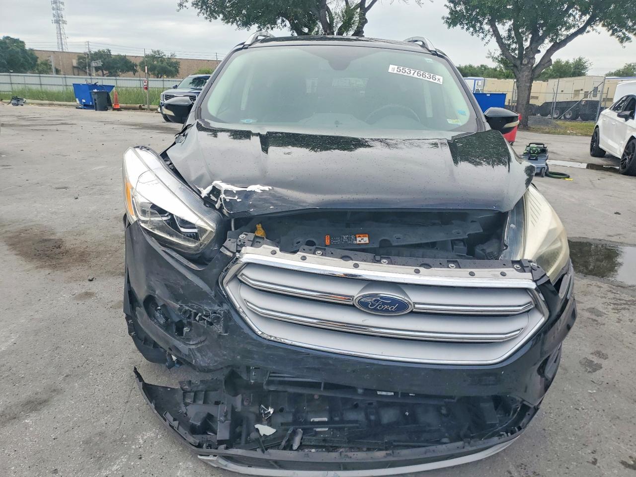 2019 FORD ESCAPE TITANIUM photo 9