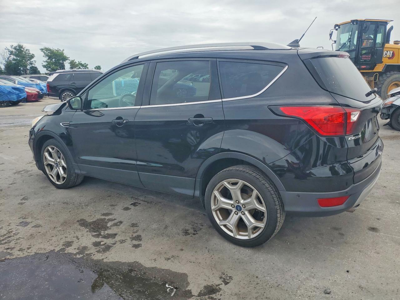 2019 FORD ESCAPE TITANIUM photo 3
