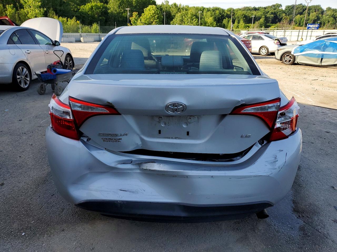 2015 TOYOTA COROLLA LE photo 16