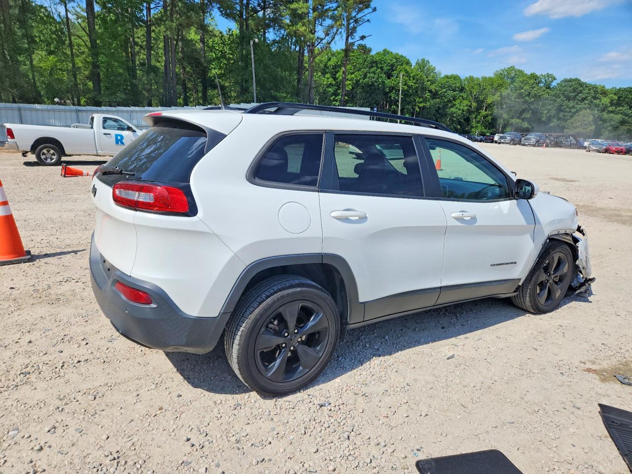 2018 JEEP CHEROKEE LIMITED photo 5