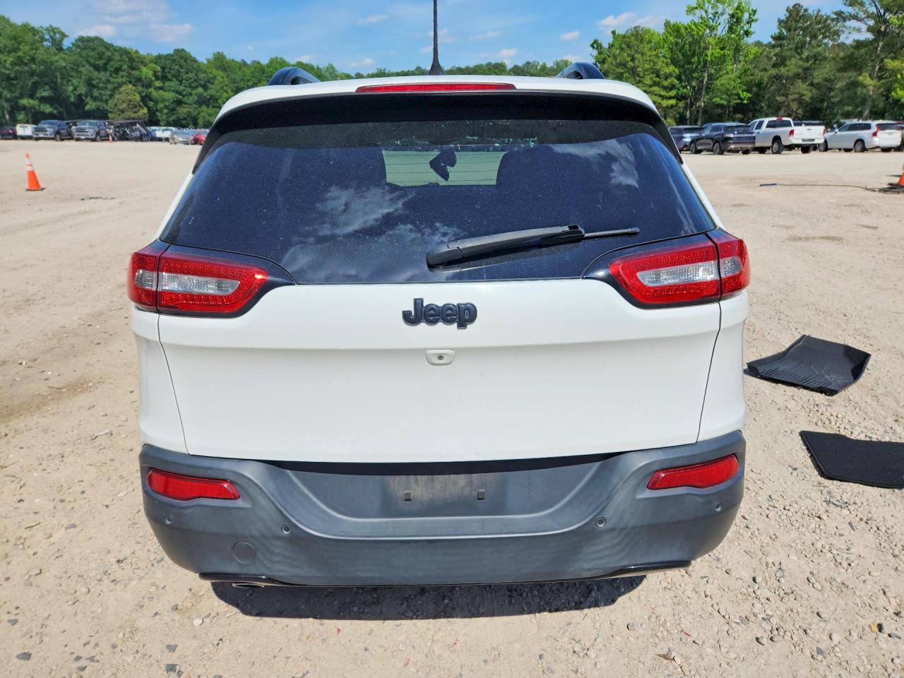 2018 JEEP CHEROKEE LIMITED photo 11