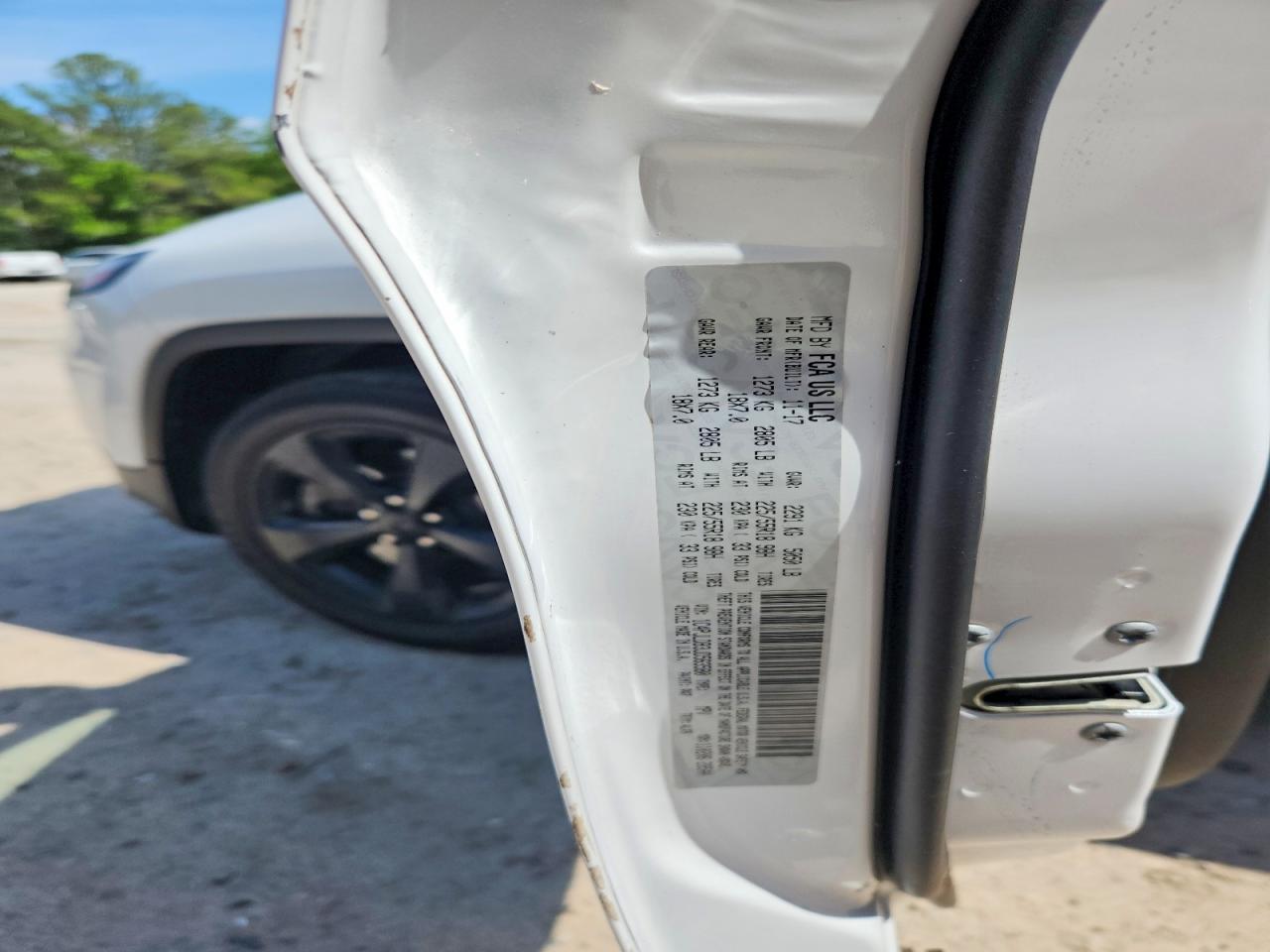 2018 JEEP CHEROKEE LIMITED photo 23