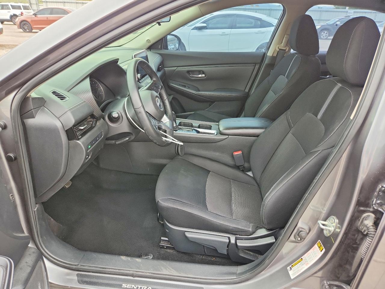 2022 NISSAN SENTRA SV photo 13