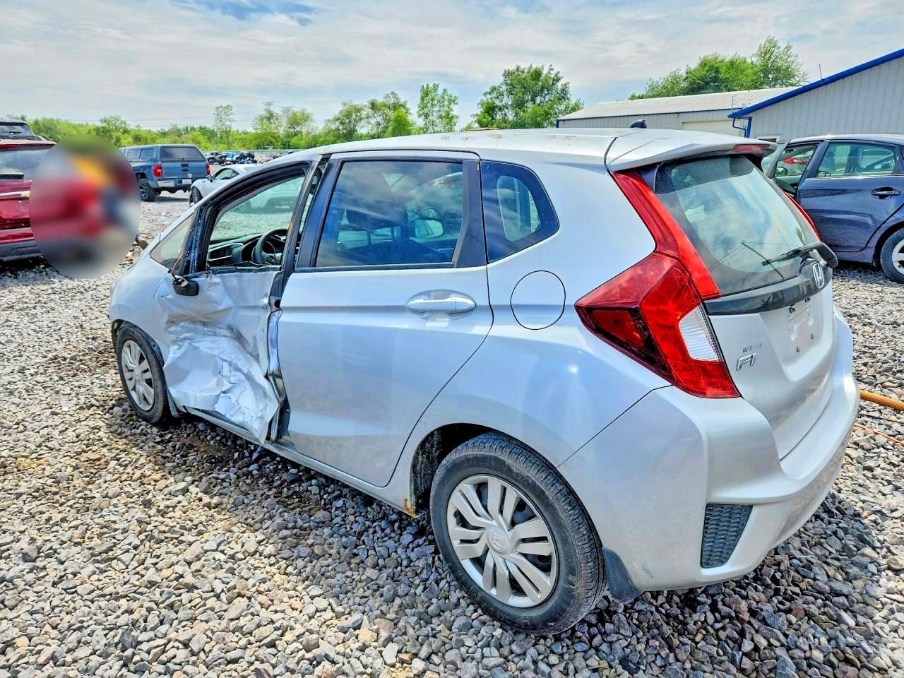 2015 HONDA FIT LX photo 3