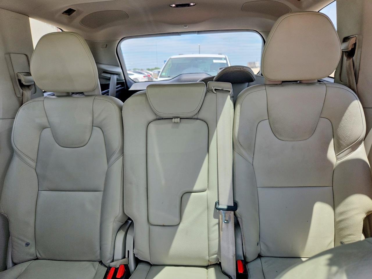2018 VOLVO XC90 T6 photo 19