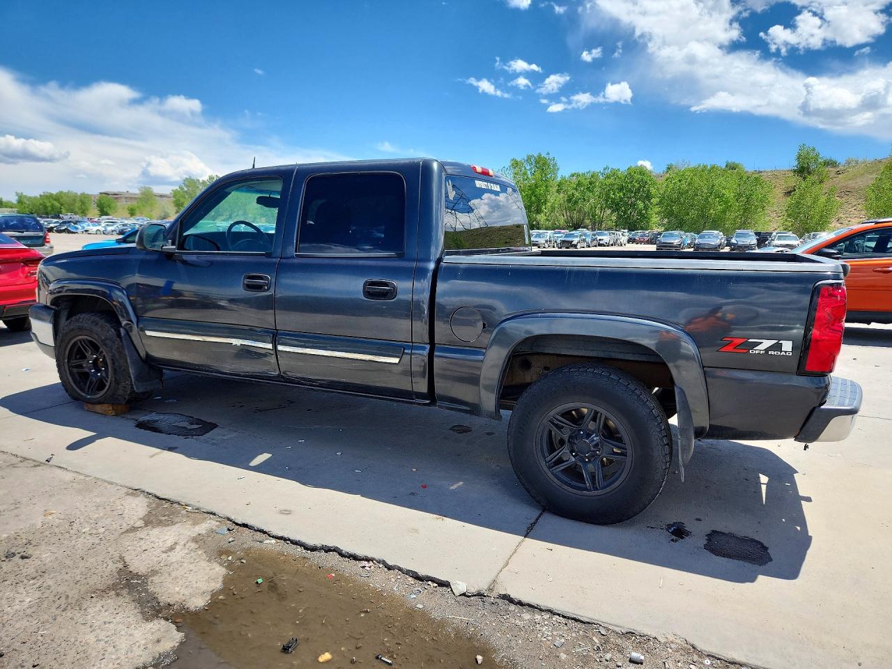 2004 CHEVROLET SILVERADO K1500 photo 4