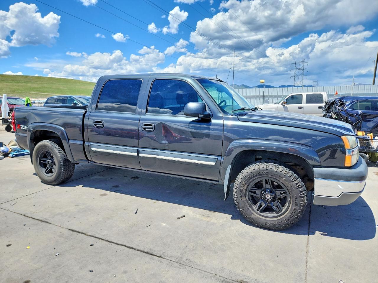 2004 CHEVROLET SILVERADO K1500 photo 10