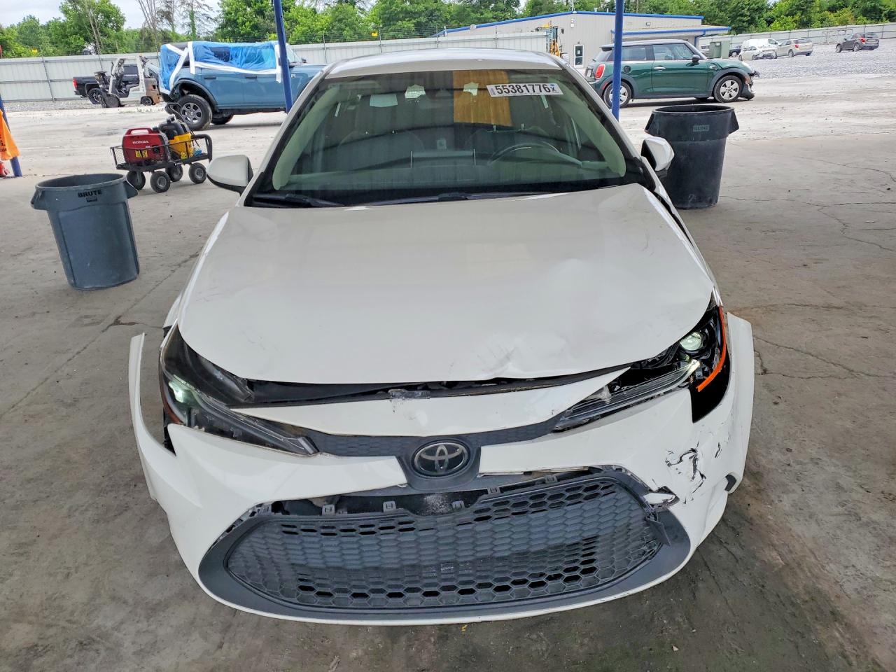 2020 TOYOTA COROLLA LE photo 9