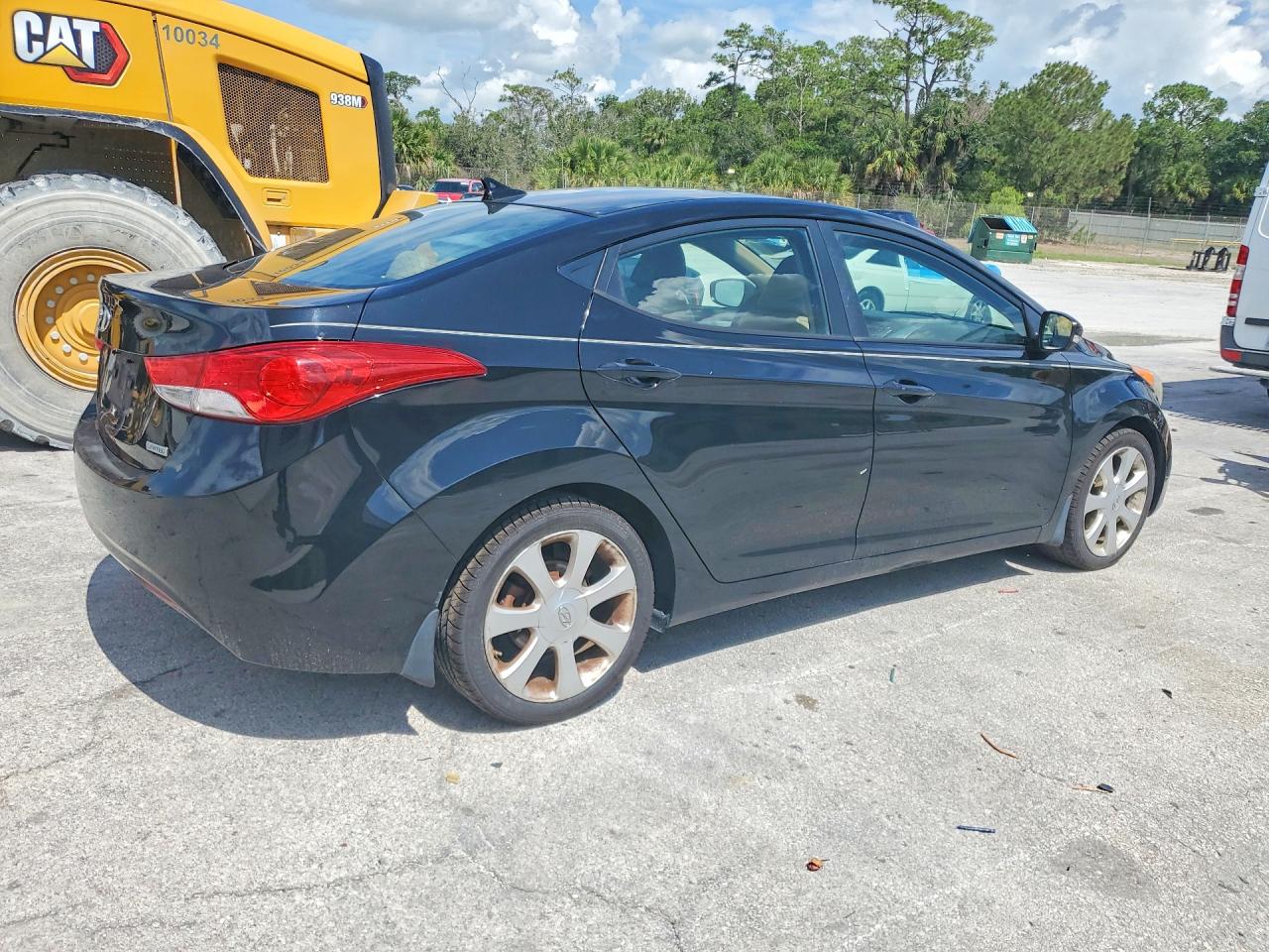 2013 HYUNDAI ELANTRA LIMITED photo 7