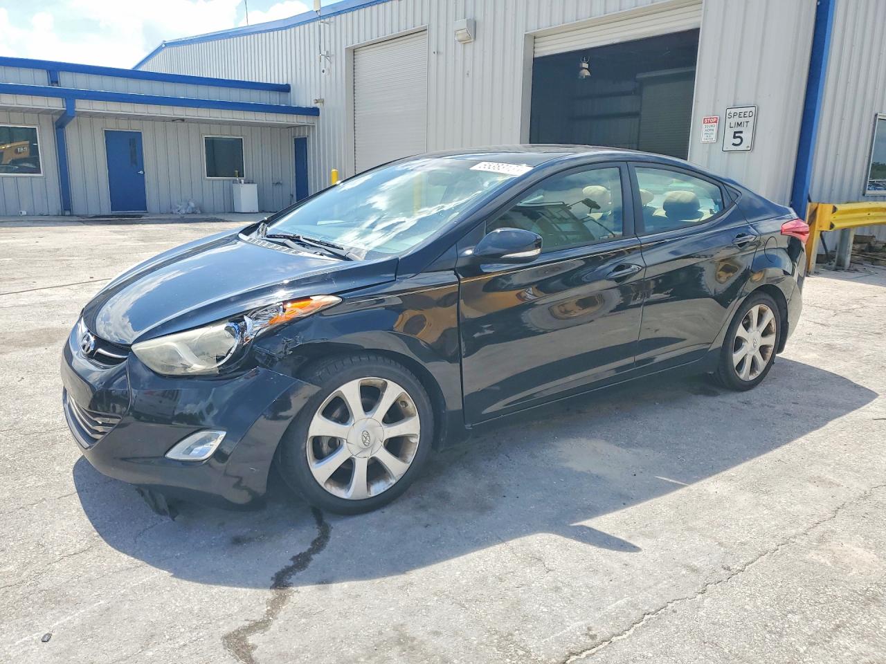 2013 HYUNDAI ELANTRA