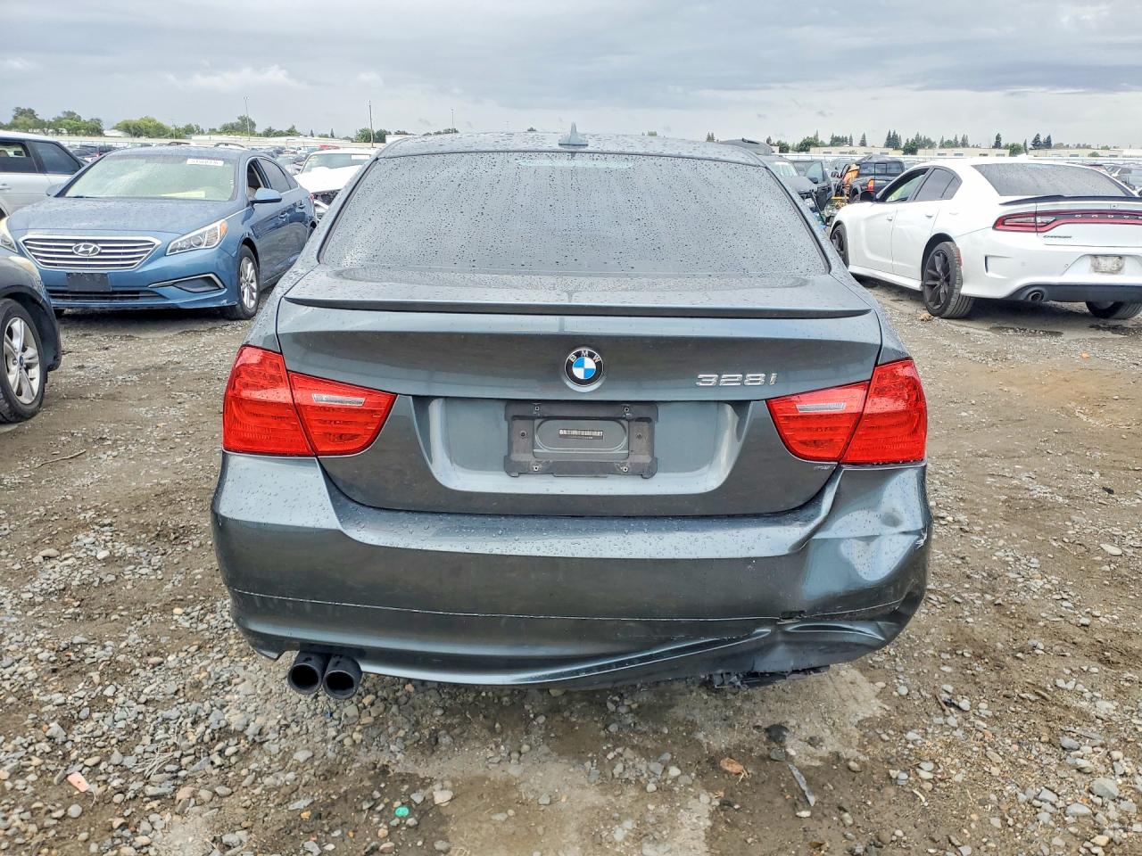 2011 BMW 328 XI SULEV photo 11