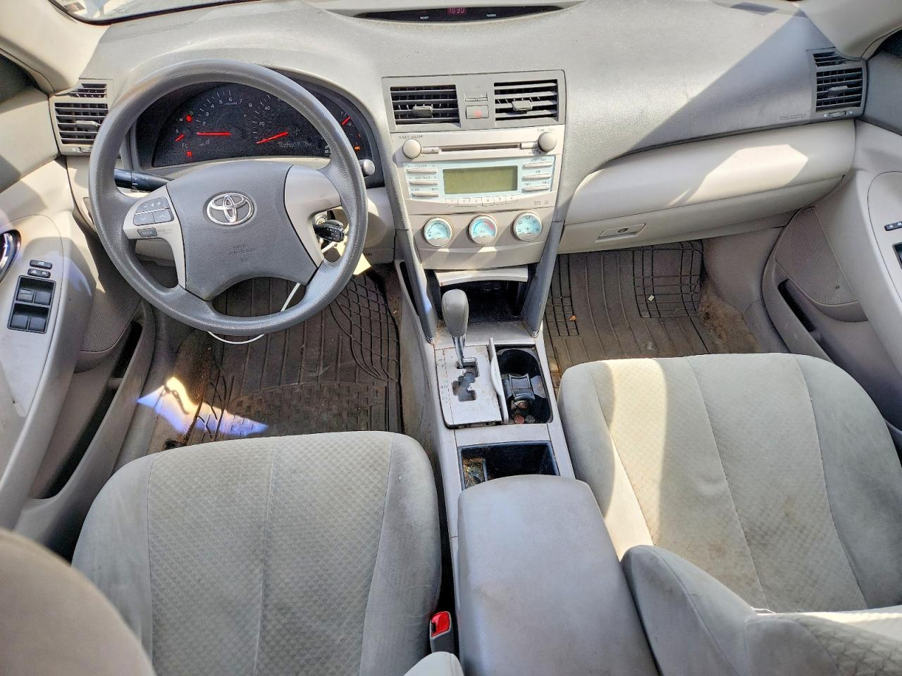 2007 TOYOTA CAMRY LE photo 15