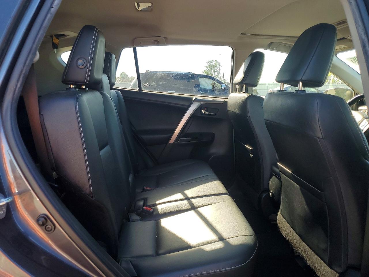 2016 TOYOTA RAV4 LIMITED photo 21