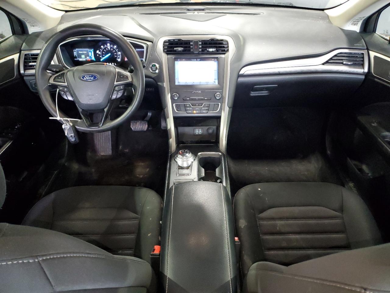 2019 FORD FUSION SE photo 15