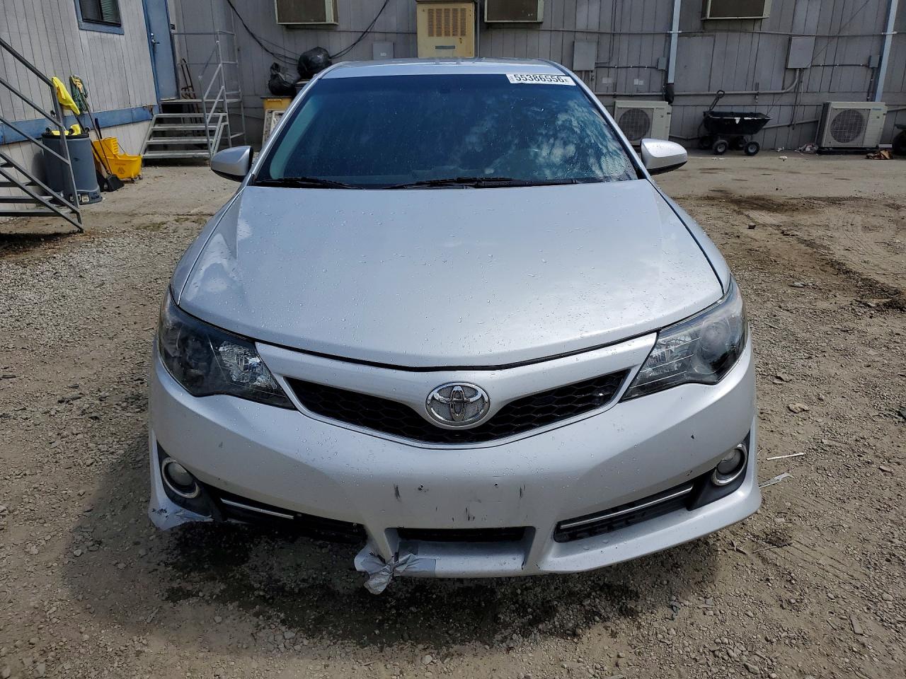 2012 TOYOTA CAMRY SE photo 13