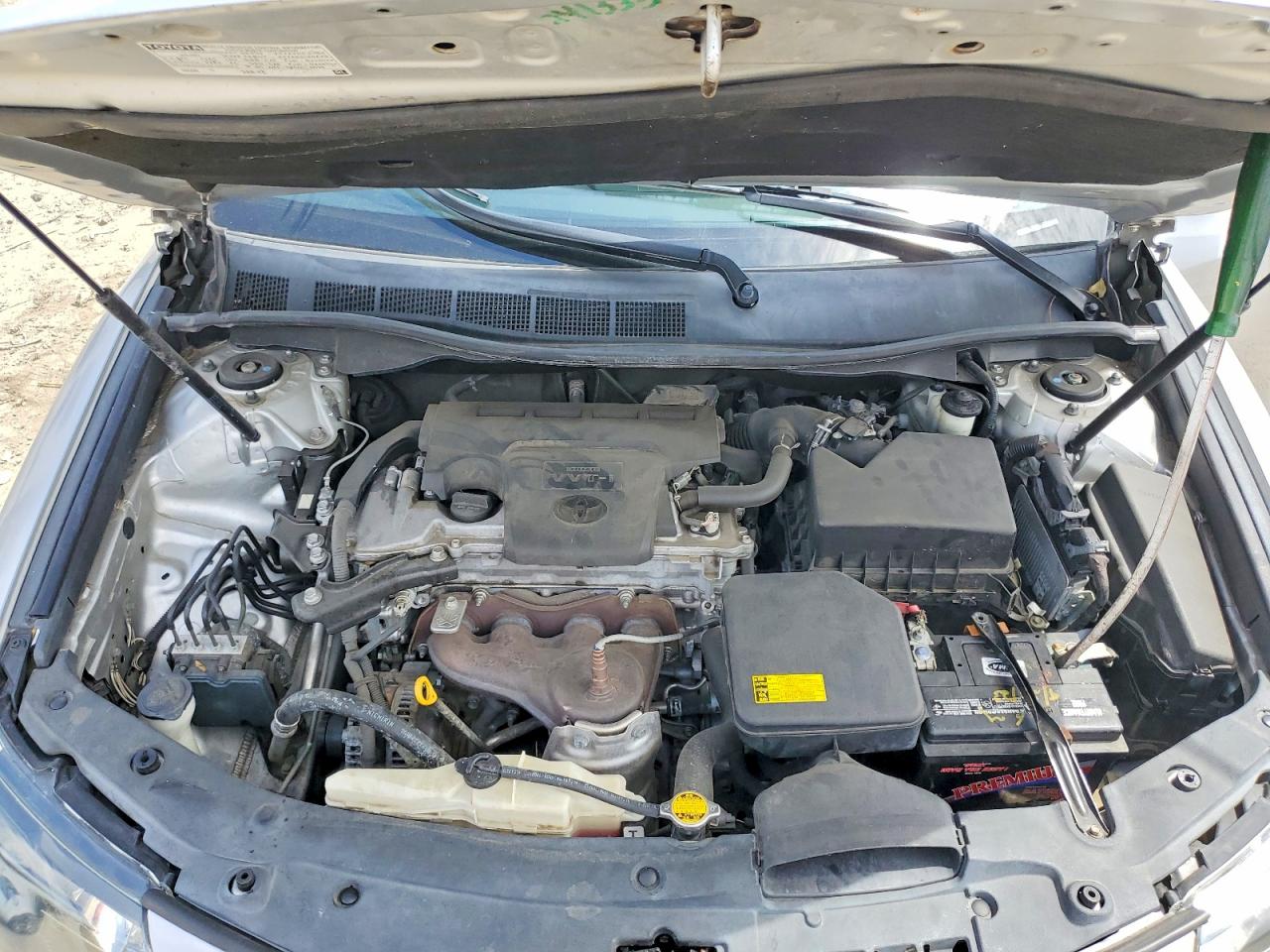 2012 TOYOTA CAMRY SE photo 31