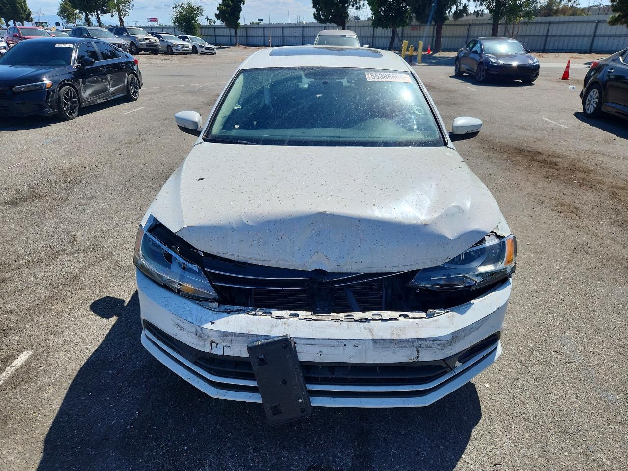 2016 VOLKSWAGEN JETTA SE photo 9