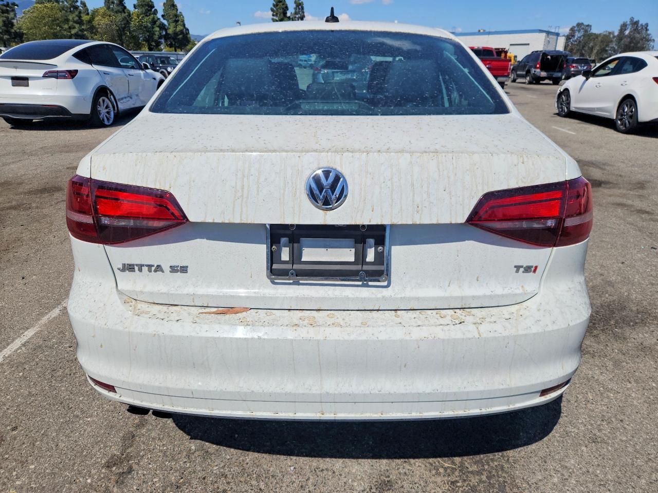 2016 VOLKSWAGEN JETTA SE photo 11
