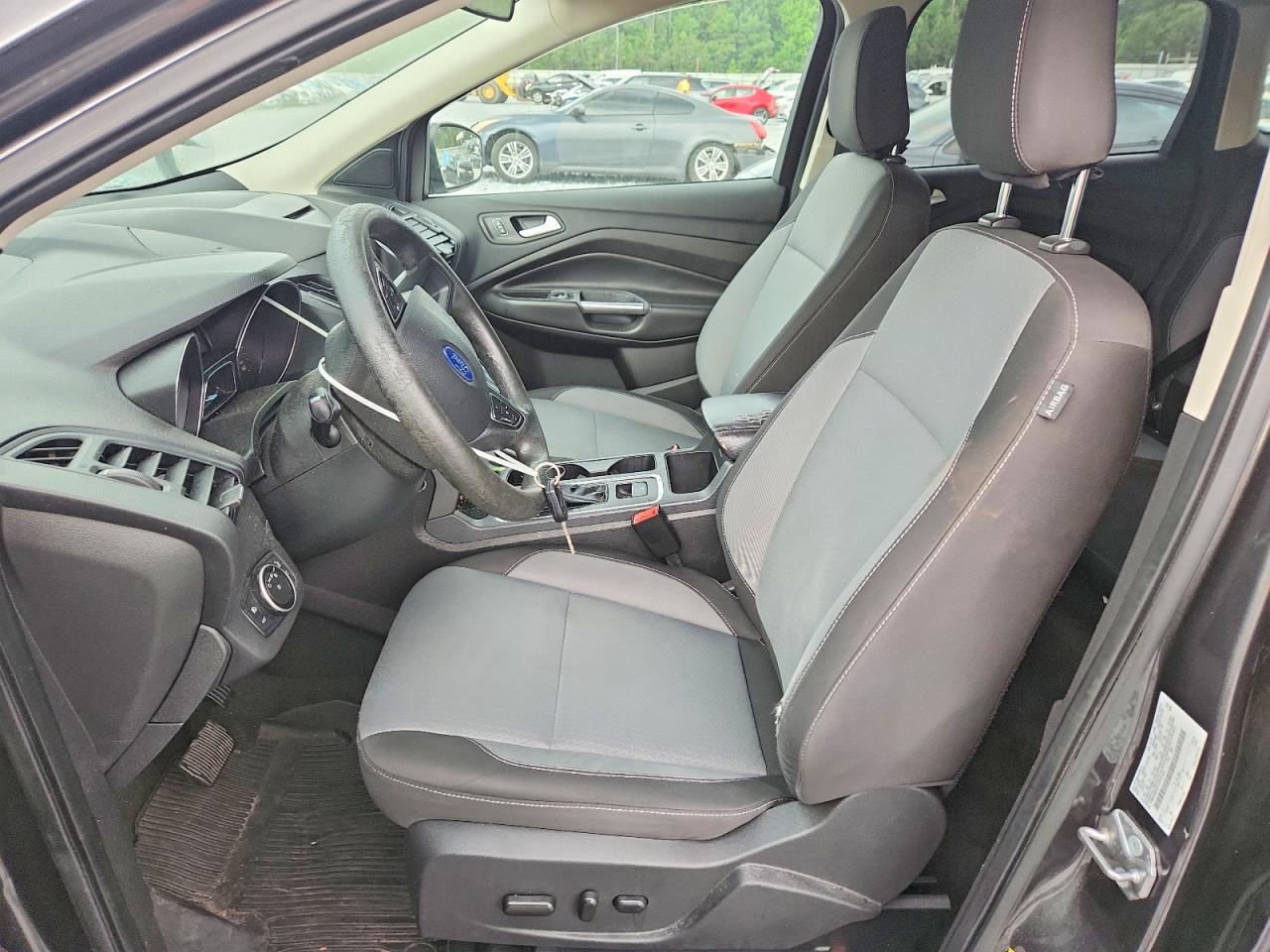2018 FORD ESCAPE SE photo 13