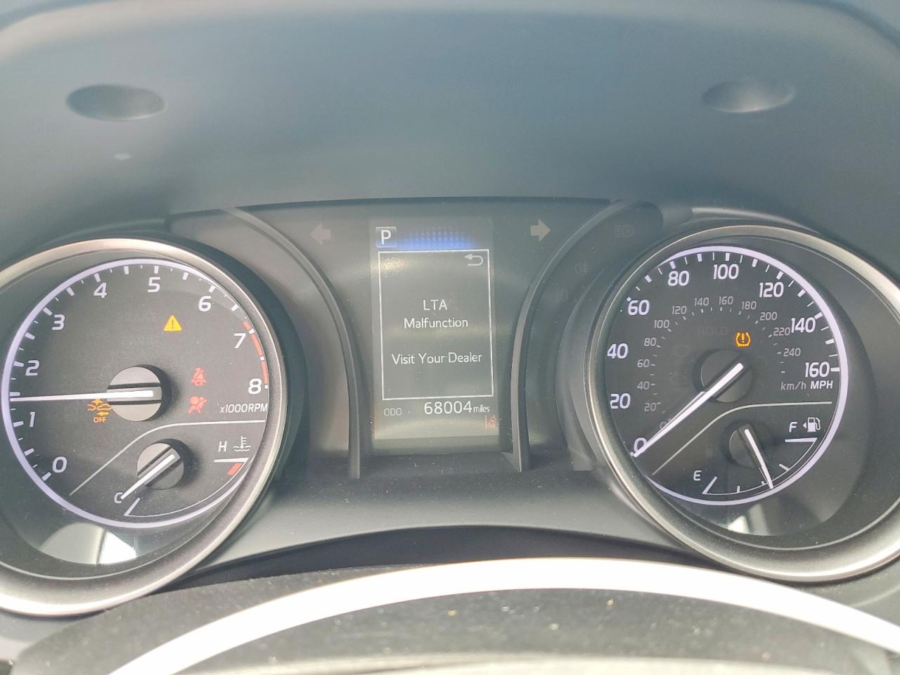 2021 TOYOTA CAMRY SE photo 25