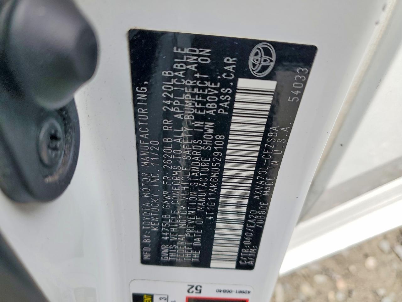 2021 TOYOTA CAMRY SE photo 37