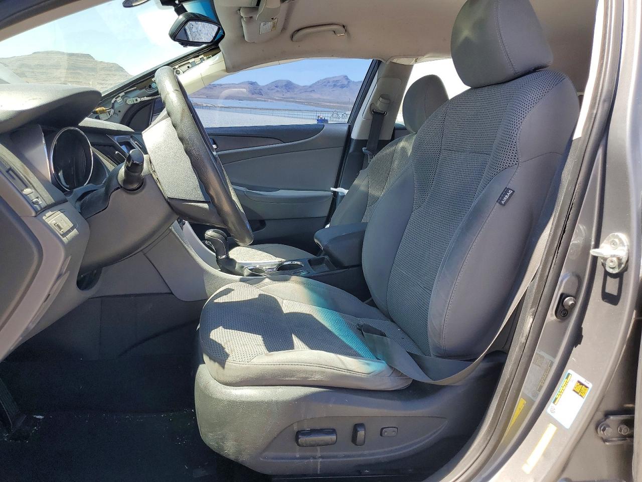 2013 HYUNDAI SONATA GLS photo 7