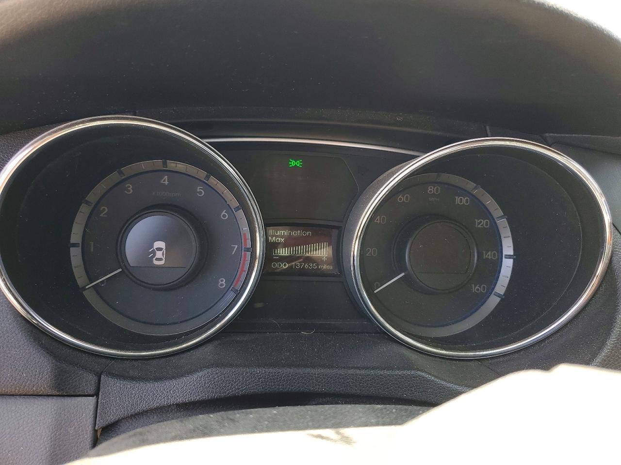 2013 HYUNDAI SONATA GLS photo 9